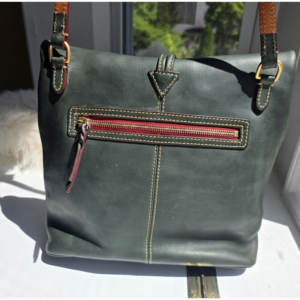 Dooney & Bourke Toggle Crossbody Bag Green Xtra Strap EUC Florentine Leather - Picture 4 of 15